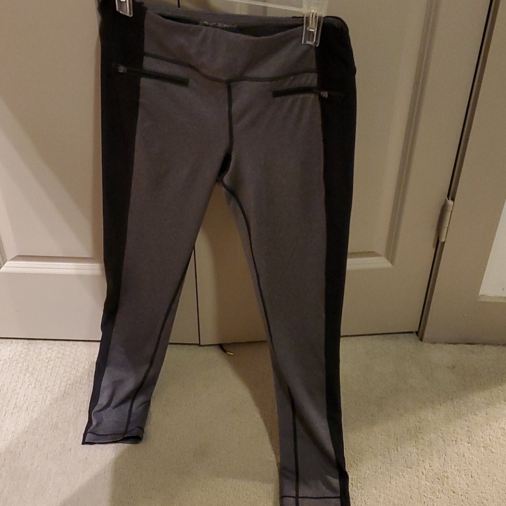 Betsey Johnson performance  leggings
